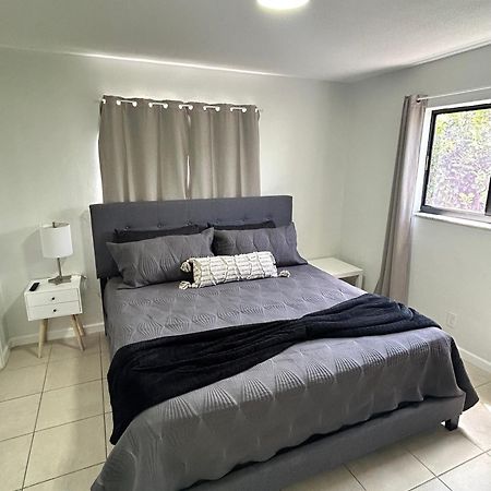 Apartment In Hollywood Close To Shops & Beach 110 Exterior foto